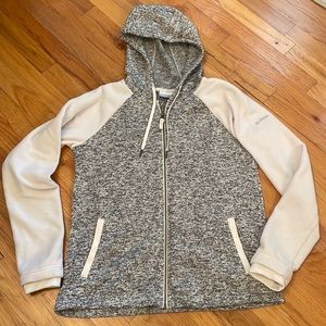 Columbia Hooded Fleece Jacket. Women’s Size Large. Zip-Up. Pockets. GUC